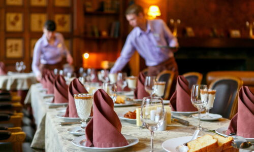 Be a Waiter/Waitress (Waiter/Waitress Training)